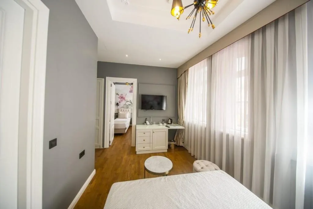 Superior Connection Family Room